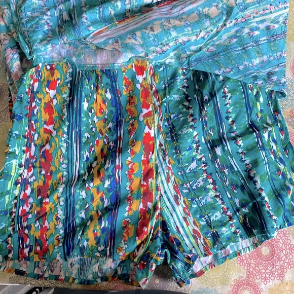 Zac & Rachel Woman’s Wrap Skirt, Shorts, Skorts - Picture 4 of 8